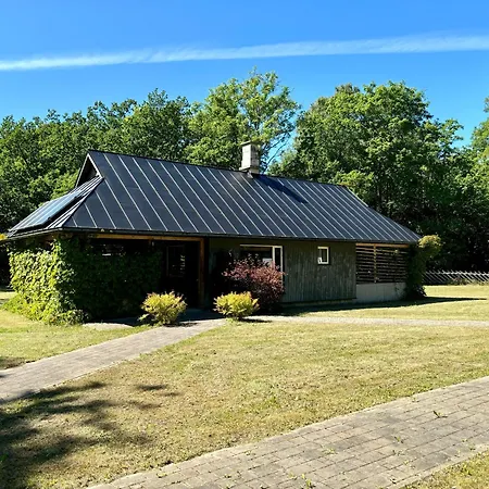 Lehtla Puhkekompleks Holiday home *