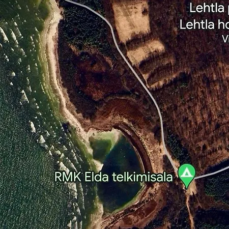 Casa de Férias Lehtla Puhkekompleks Austla
